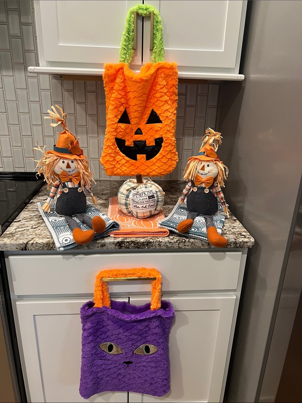 Fall Harvest Halloween 8pc Bundle: Plush Tote Bags, Scarecrows, Pumpkin & Towels